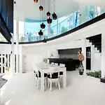 Villa Rose