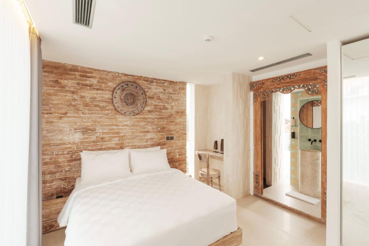 Rose * Seminyak (Bali)